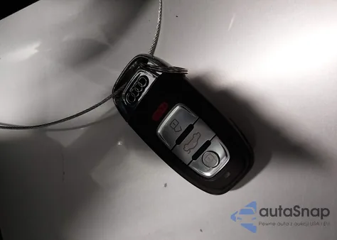 2013 Audi Q5 2.0T Premium z USA, uszkodzony, nr VIN WA1LFAFP1DA044346